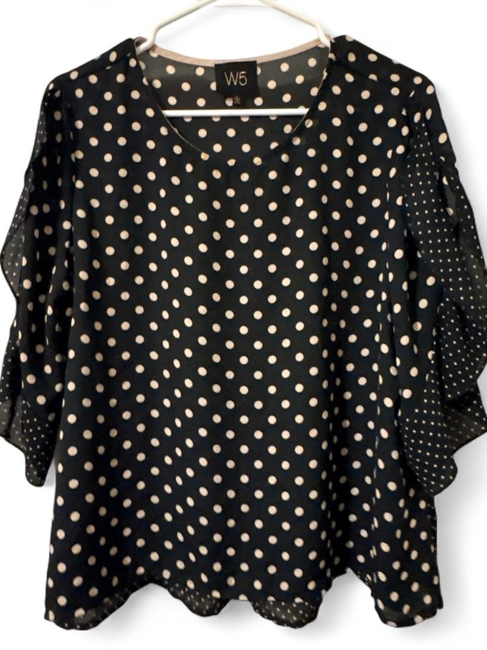 W5 Black and Cream Polka Dot Flutter Sleeve Blouse size XL